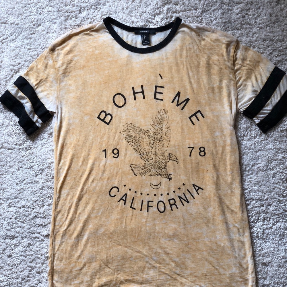 Forever 21 T-shirt